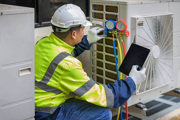 Professional Hvac Installation technician working in Fenwick, MI